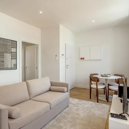 아파트 Rato Modern By Homing *